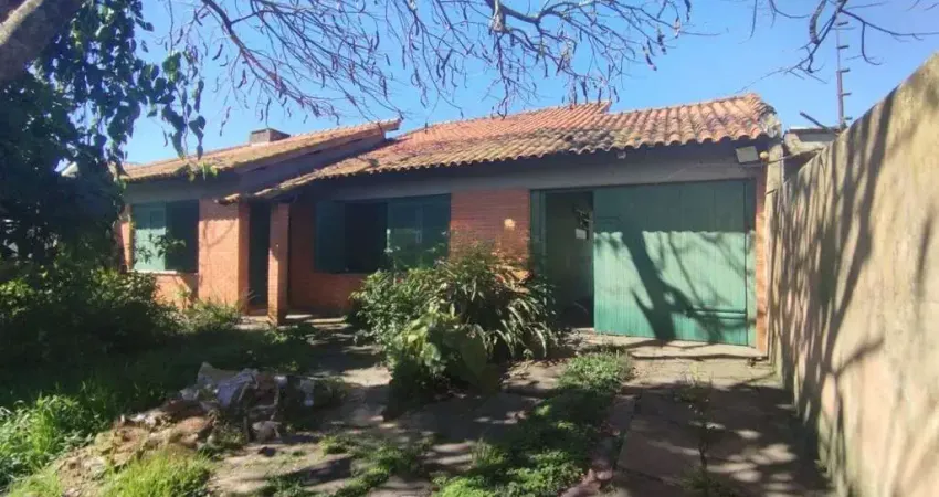 Casa com 3 quartos à venda na Avenida Orleaes, --, Guarujá, Porto Alegre