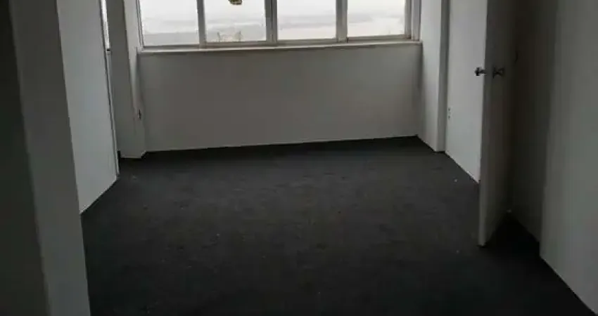 Sala comercial à venda na Praça Osvaldo Cruz, --, Centro Histórico, Porto Alegre