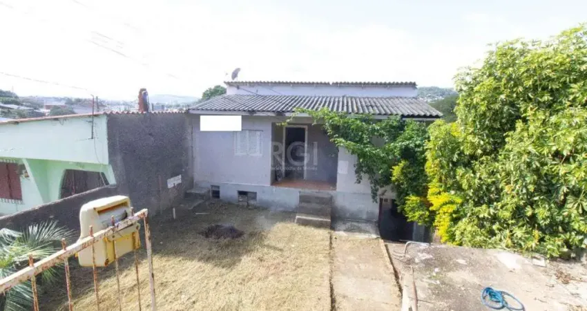 Casa com 3 quartos à venda na Rua Miriam Gress, --, Teresópolis, Porto Alegre
