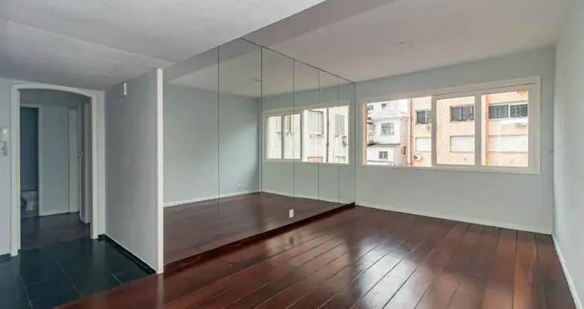 Apartamento com 2 quartos à venda na Rua Duque de Caxias, --, Centro Histórico, Porto Alegre