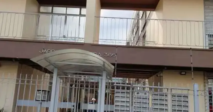 Ótimo apartamento 1d, desocupado na medianeira, preço atrativo.