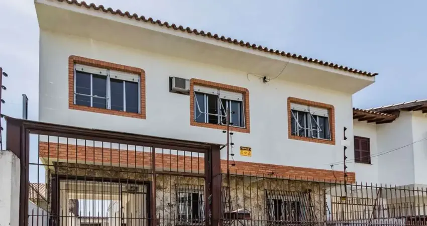 Casa com 4 quartos à venda na Rua Rezende Costa, --, Sarandi, Porto Alegre