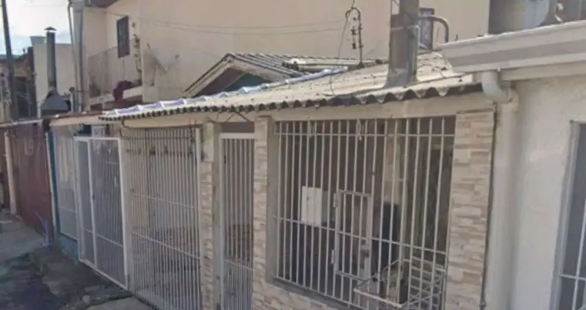 Casa com 2 quartos 1 vaga na rua união, zona norte de porto alegre