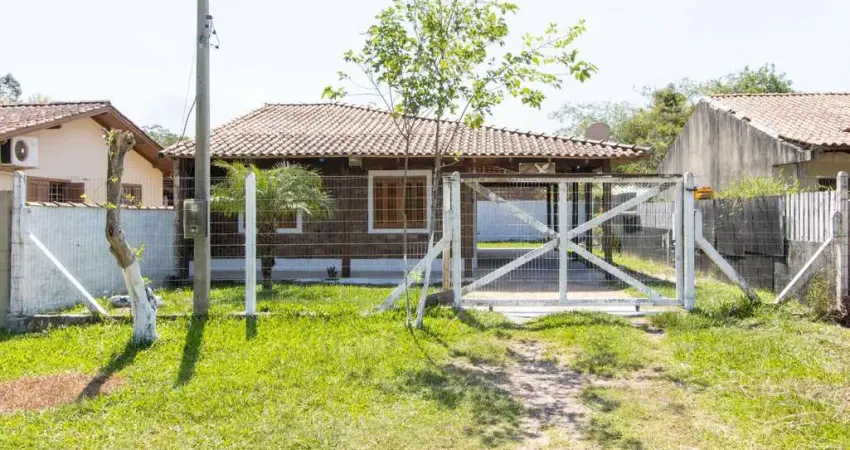 Casa com 2 quartos à venda na Rua Recanto dos Pássaros, --, Ponta Grossa, Porto Alegre