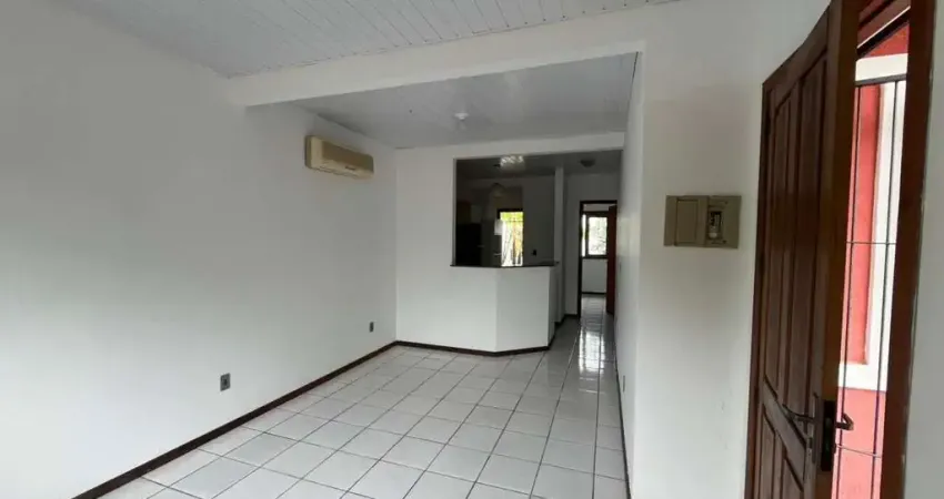 Casa com 3 quartos à venda na Rua Nei Remedi, --, Hípica, Porto Alegre