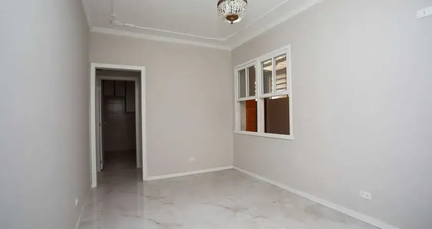 Apartamento Amplo no Menino Deus – 2 Dormitórios, 2 Banheiros e Churrasqueira