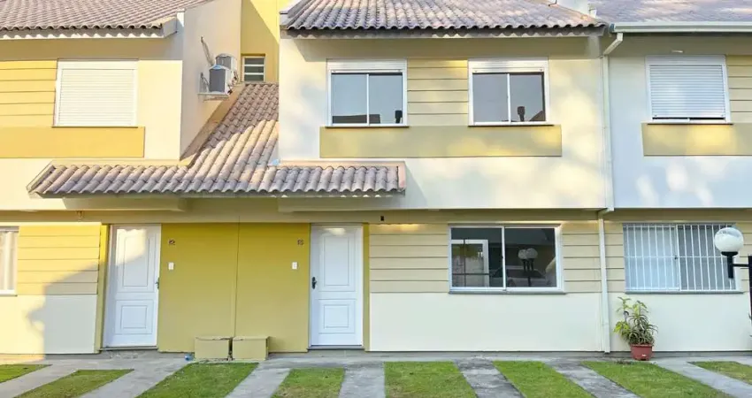 Residência 3 dormitórios sendo 1 suíte em condomínio fechado