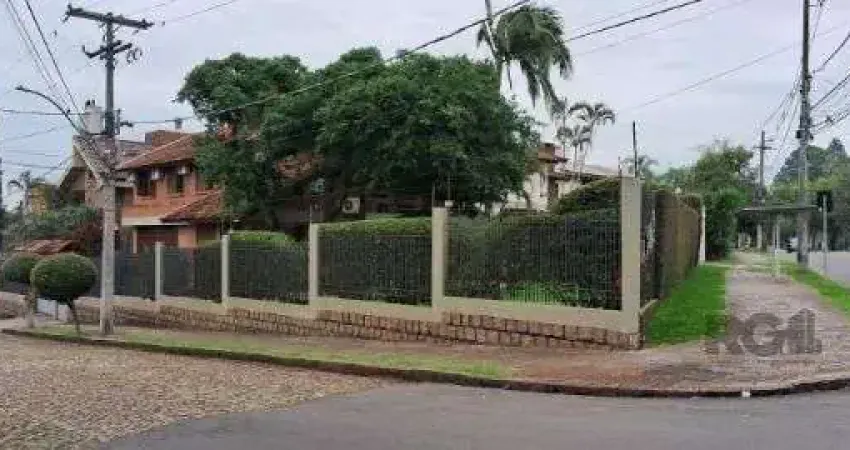 Casa em porto alegre, no bairro ipanema, com 3 dormitório(s), e 3 banheiros, à v