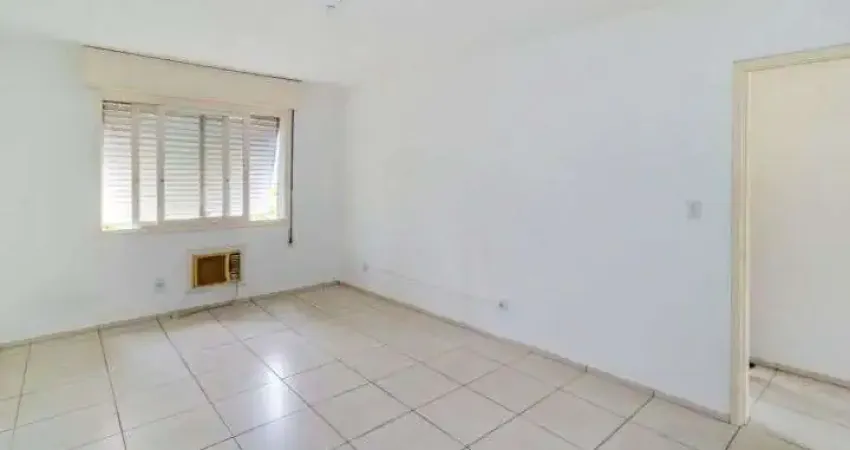 Apto de 2 dormitórios com garagem, arejado e ensolarado, próximo ao Bourbon Ipiranga