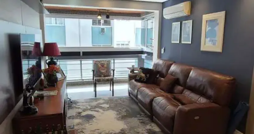 Apartamento com 02 quartos e 01 vaga escriturada no bairro independência