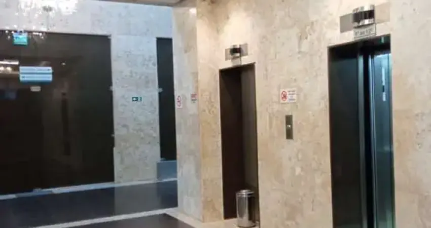 Sala comercial à venda na Rua dos Andradas, --, Centro Histórico, Porto Alegre