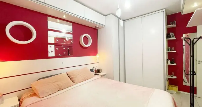 Excelente apartamento de 48,51m² com 2 dormitórios todo mobiliado, 1 banheiro com armário e vaga