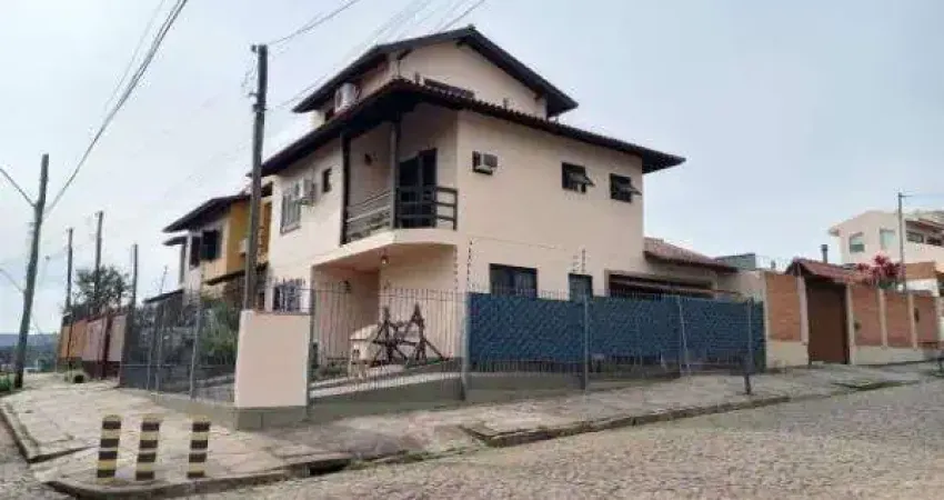 Sobrado para Venda - 163.23m², 3 dormitórios, sendo 1 suites, 2 vagas - Espirito