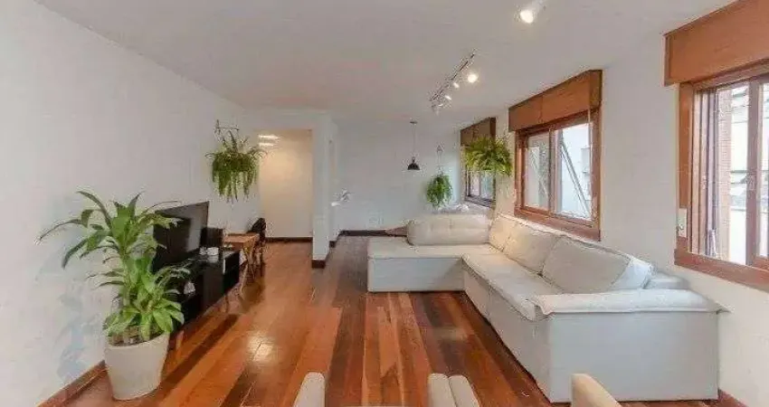 Apartamento com 3 quartos, 1 vaga e elevador no Petrópolis, Porto Alegre.