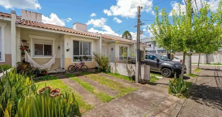 Casa 2 quartos, vaga, academia, piscina e salão de festa no bairro Restinga