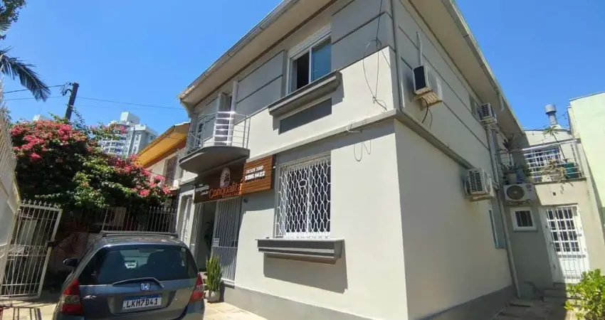 Cobertura com 3 Dormitórios suíte e sacada no Bairro São João