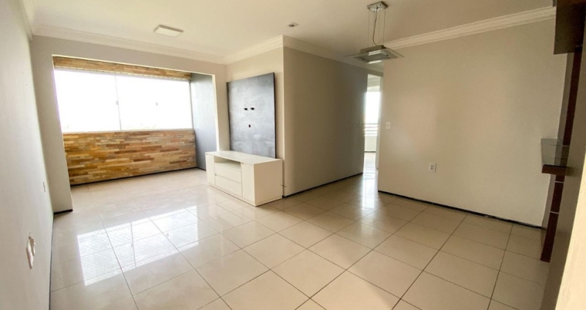 Apartamento com 75m três  quartos nascente ao lado da  Unifor
