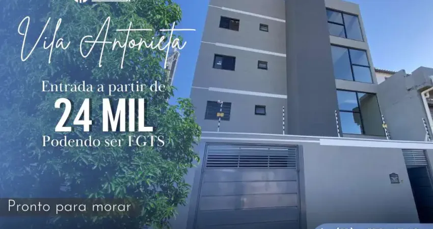 Casa Sobreposta para Venda em São Paulo, Vila Antonieta, 2 dormitórios, 1 banheiro, 1 vaga