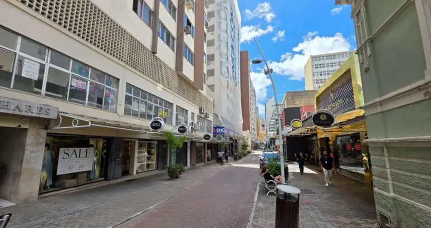 Apartamento para Venda em Florianópolis, Centro, 3 dormitórios, 2 banheiros, 1 vaga