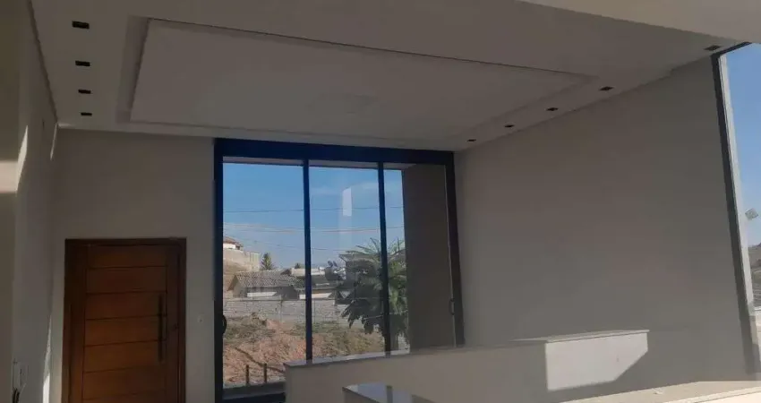 Casa com 3 quartos à venda na Av: José Aurelio Garcia, 290, Colinas de Santa Bárbara, Pouso Alegre