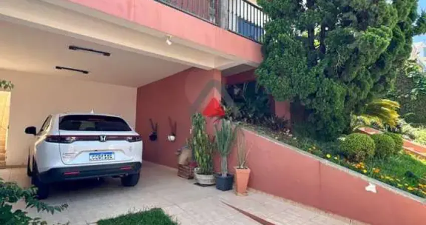 Casa com 3 quartos à venda na Rua Mirtes Moreira Gersoni, 25, Residencial Santa Rita, Pouso Alegre