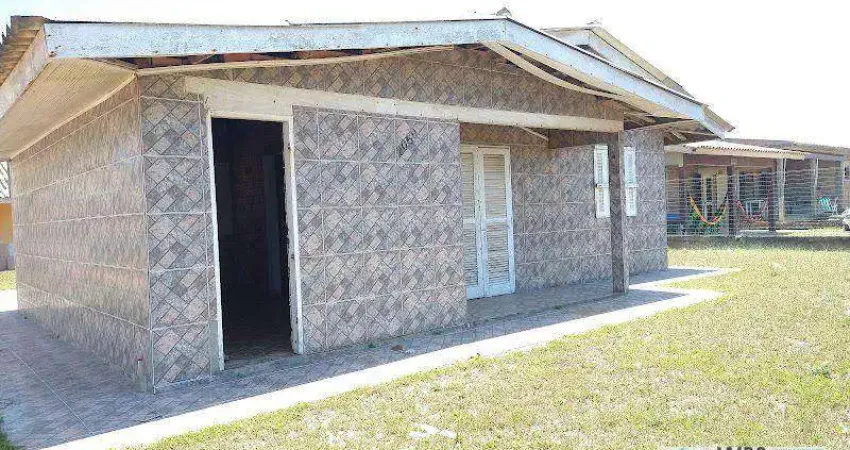 Casa com 3 quartos à venda no Centro, Balneário Pinhal 