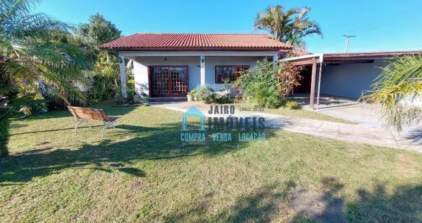 Linda CASA com área gourmet, 3 dormitórios à venda por R$ 370.000 - Centro - Balneário Pinhal/RS