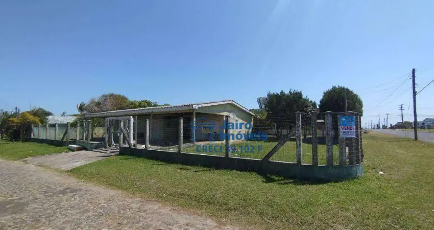 Casa com amplo terreno em avenida principal - com 3 dormitórios à venda, por r$ 220.000 - centro - balneário pinhal/rs