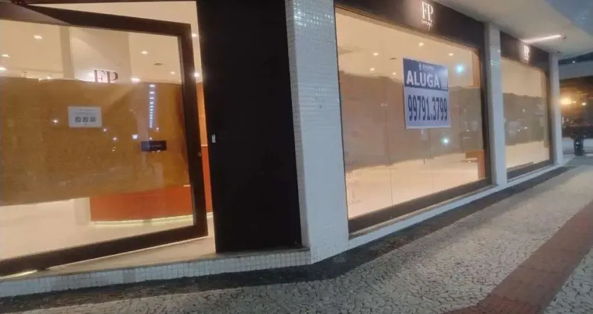 Ampla loja + 5 salas, na Avenida Brasil em Balneário Camboriú,SC
