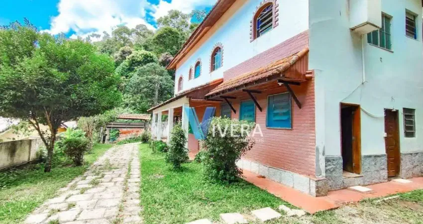 Casa com 3 dormitórios, 182 m² - venda por R$ 650.000,00 ou aluguel por R$ 3.146,64/mês - Albuquerque - Teresópolis/RJ