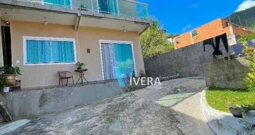Casa com 3 quartos à venda na Rua Joaquim Galvão, 241, Tijuca, Teresópolis