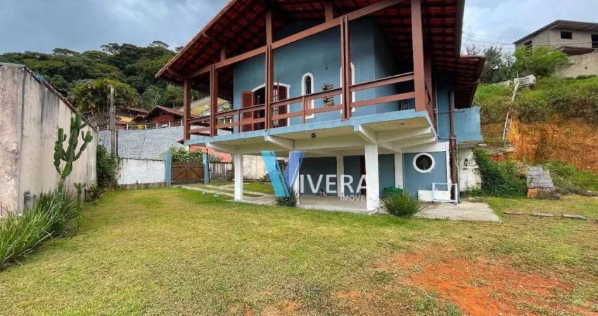 Casa com 3 dormitórios à venda, 196 m² por R$ 998.000,00 - Golfe - Teresópolis/RJ