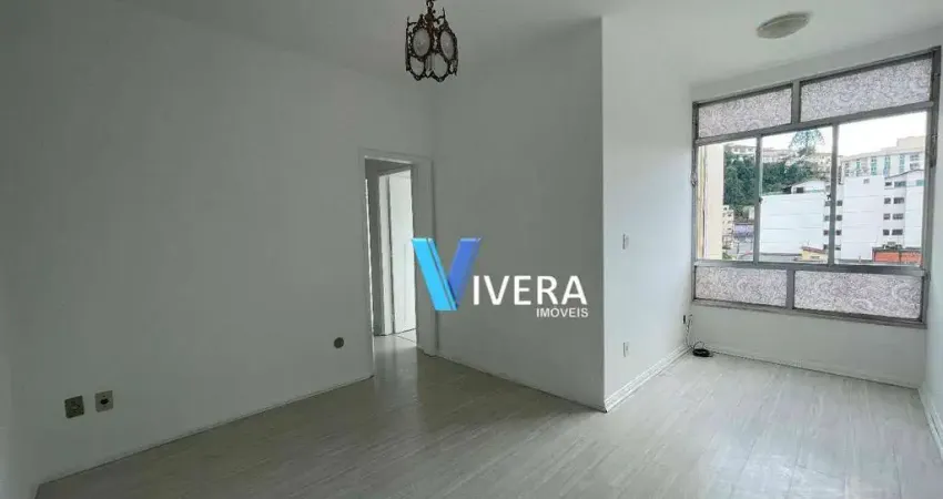 Apartamento com 2 dormitórios à venda, 50 m² por R$ 300.000,00 - Agriões - Teresópolis/RJ