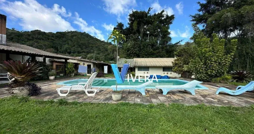 Casa com 7 dormitórios à venda, 650 m² por r$ 1.500.000,00 - albuquerque - teresópolis/rj