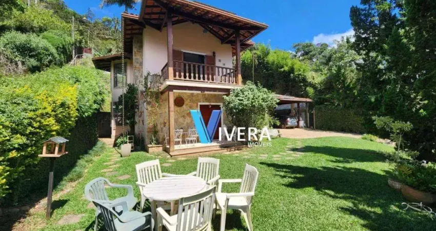 Casa com 3 dormitórios à venda, 192 m² por r$ 1.300.000,00 - albuquerque - teresópolis/rj