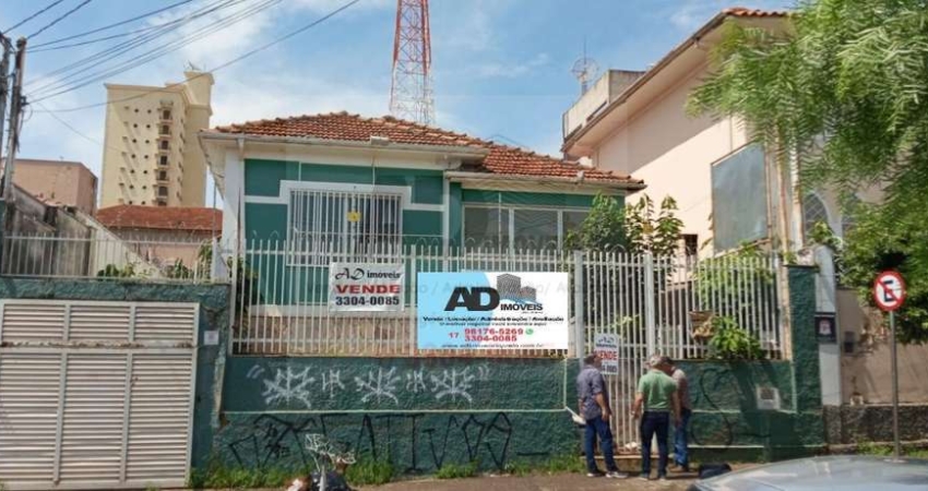 Casa Comercial para Venda em Catanduva, Centro, 3 dormitórios, 2 banheiros, 1 vaga