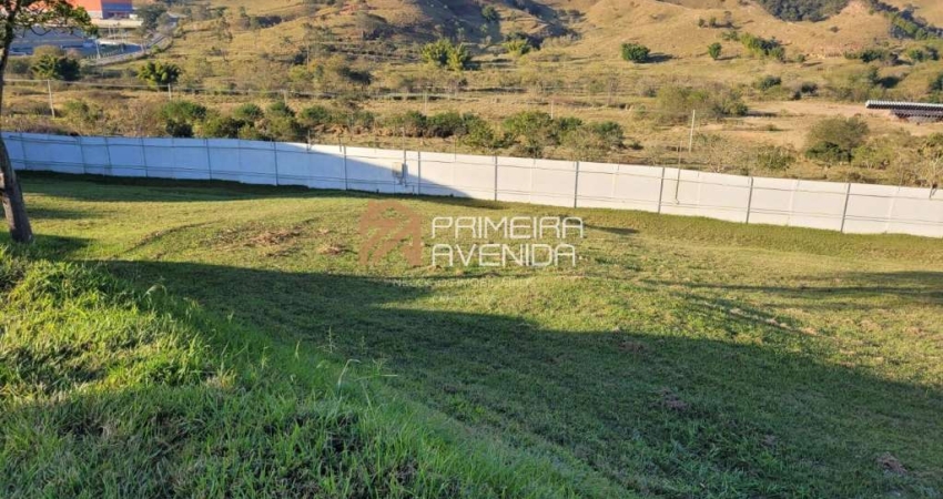 Terreno declive com 1.000m² - Condomínio Mirante do Vale