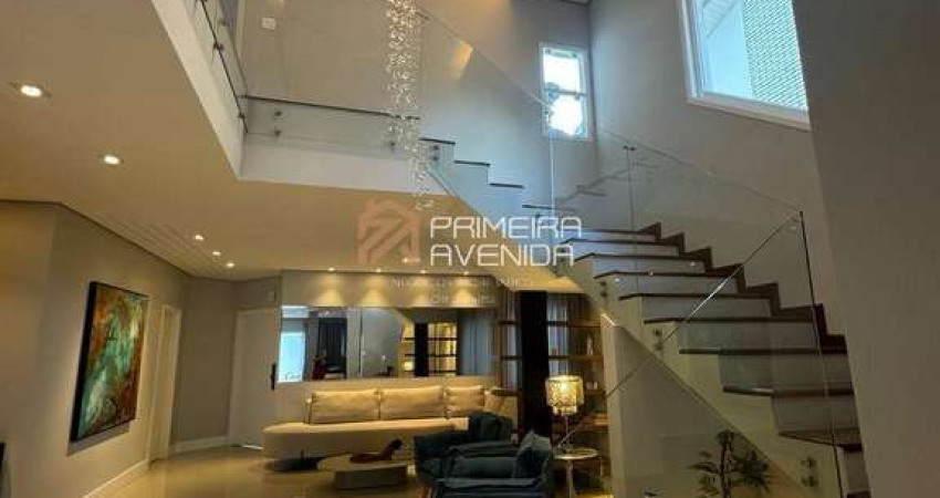 Sobrado 350m² com 4 Dormitórios/1 suíte master - Cond. Jardim das Colinas.