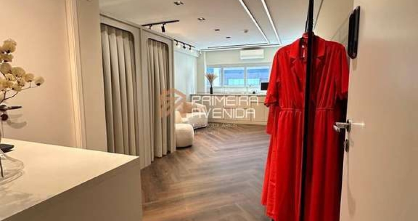 Sala Comercial 32m² - Centro Empresarial Aquarius