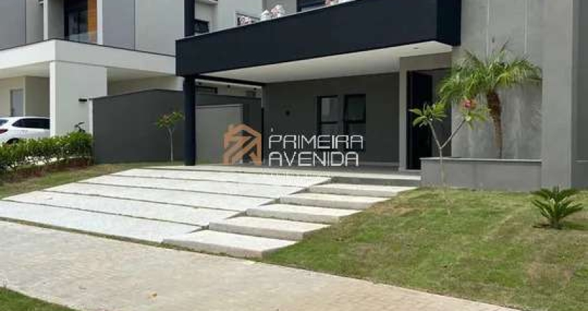 Sobrado de 360m² - 4 suítes/ 1 master - piscina bord. inf. - 4 vagas