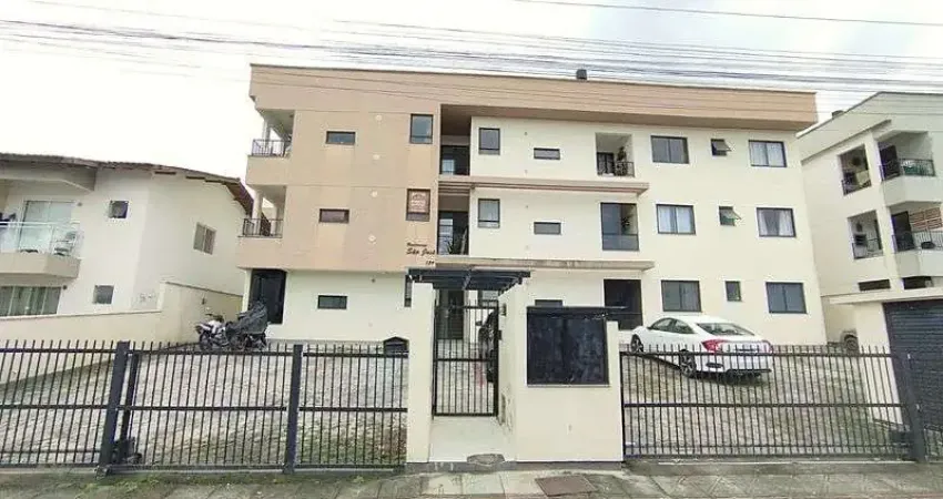 Apartamento com 2 quartos para alugar na Rua Enéias De Souza, 139, Bela Vista, Palhoça