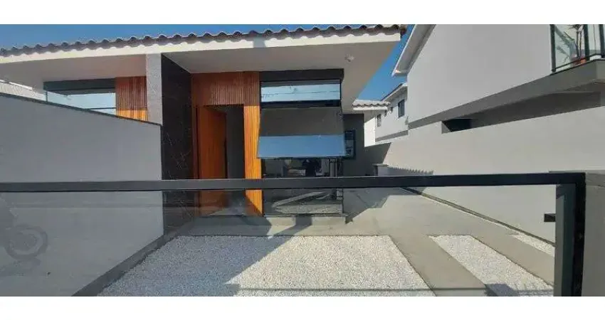 Casa com 3 quartos à venda na Rua Waldemar Garcia, 103, Nova Palhoça, Palhoça
