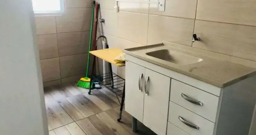 Apartamento com 2 quartos à venda na Rua Ida Constantino Zuchinali, 120, Praia Comprida, São José