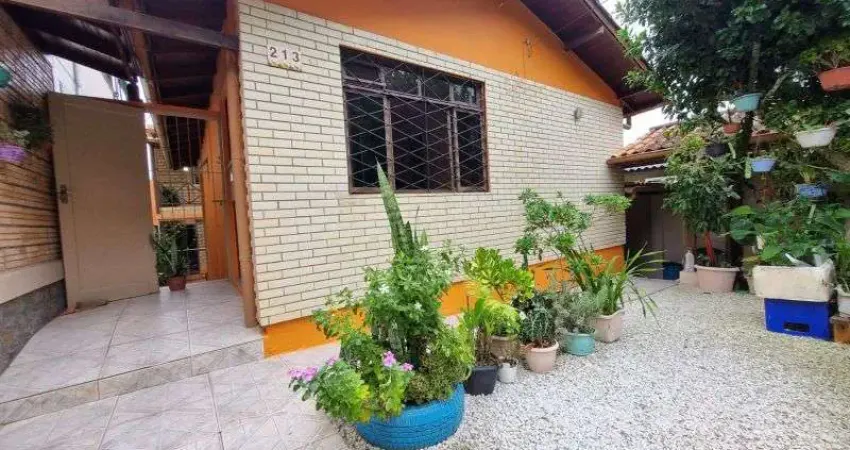 Casa  FLORIANÓPOLIS - SC