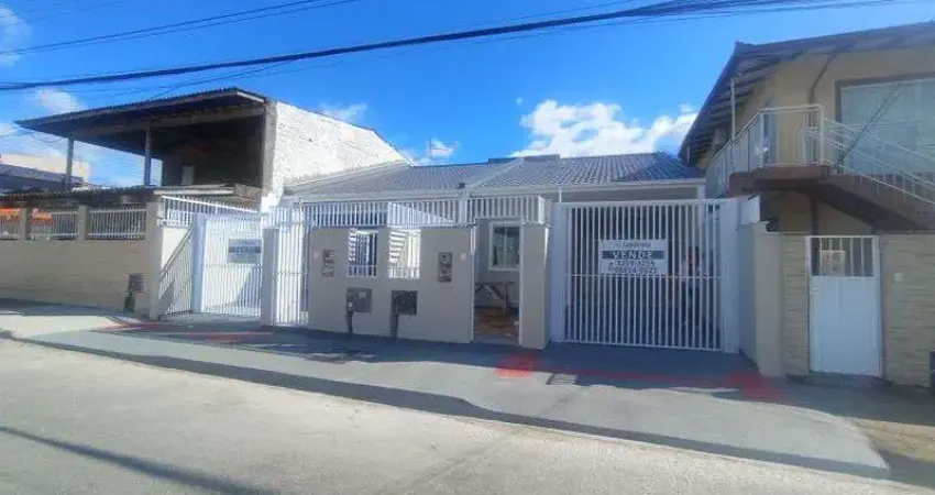 Casa com 3 quartos à venda na Rua Hélio Estefano Becker, s/n°, Real Parque, São José