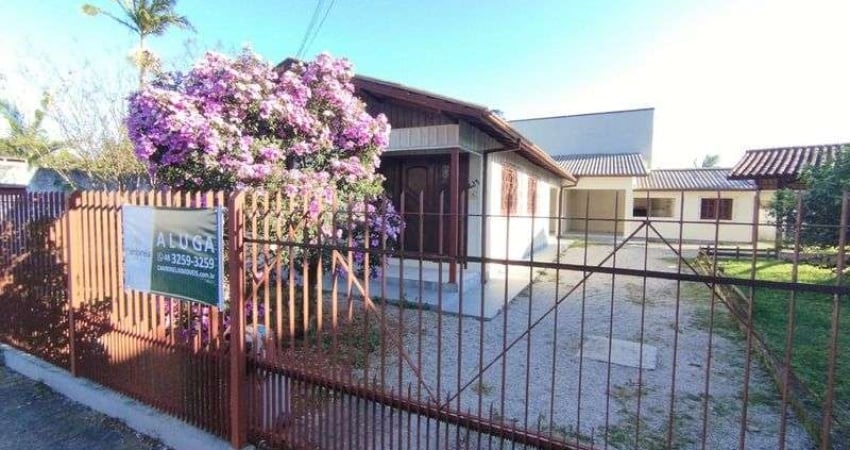 Casa com 2 quartos para alugar na Rua Max Schlemper, 423, Ponte do Imaruim, Palhoça