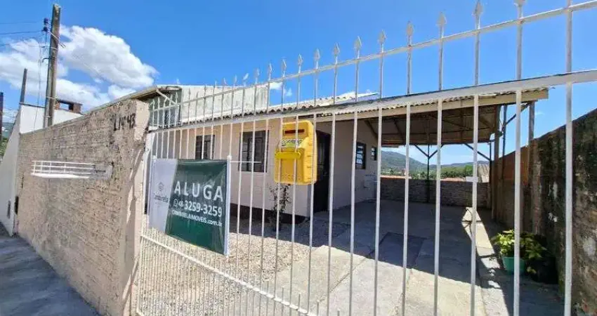 Casa com 2 quartos para alugar na Rua Estoril, 43, Forquilhas, São José