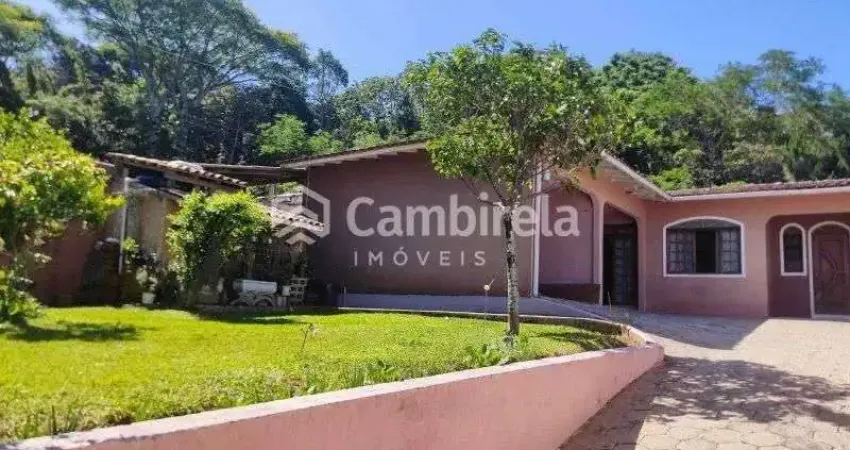 Casa com 3 quartos à venda no Roçado, São José