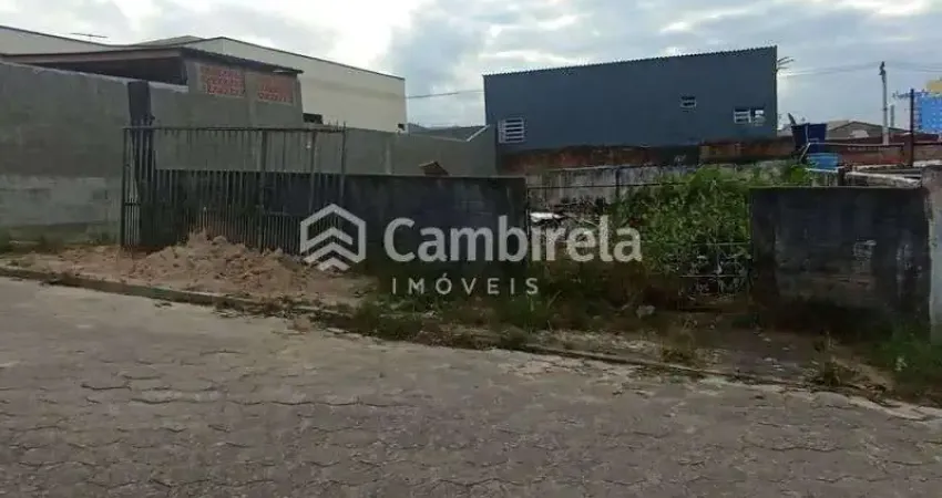 Terreno à venda no Areias, São José