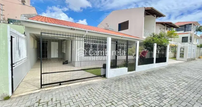 Casa com 3 quartos à venda no Ipiranga, São José
